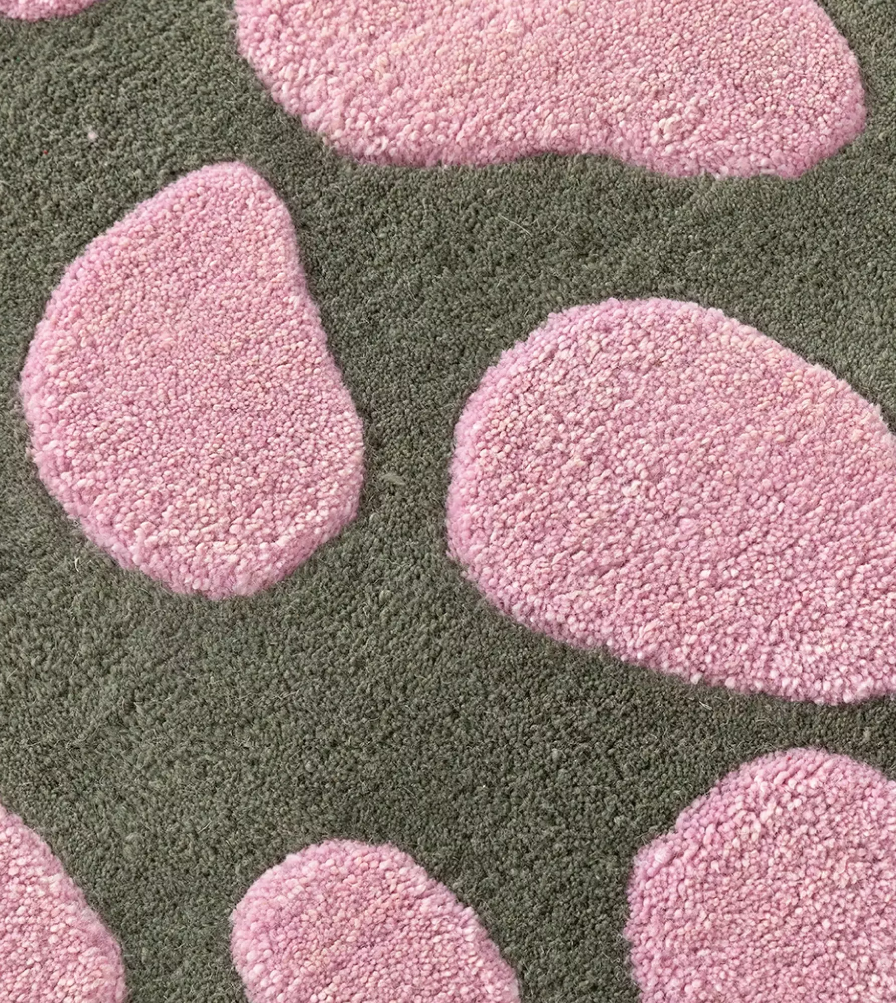 Gloopy Rug - 5' x 8' Rectangle